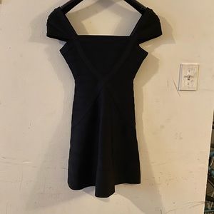Herve Leger Makayla cap sleeve black dress